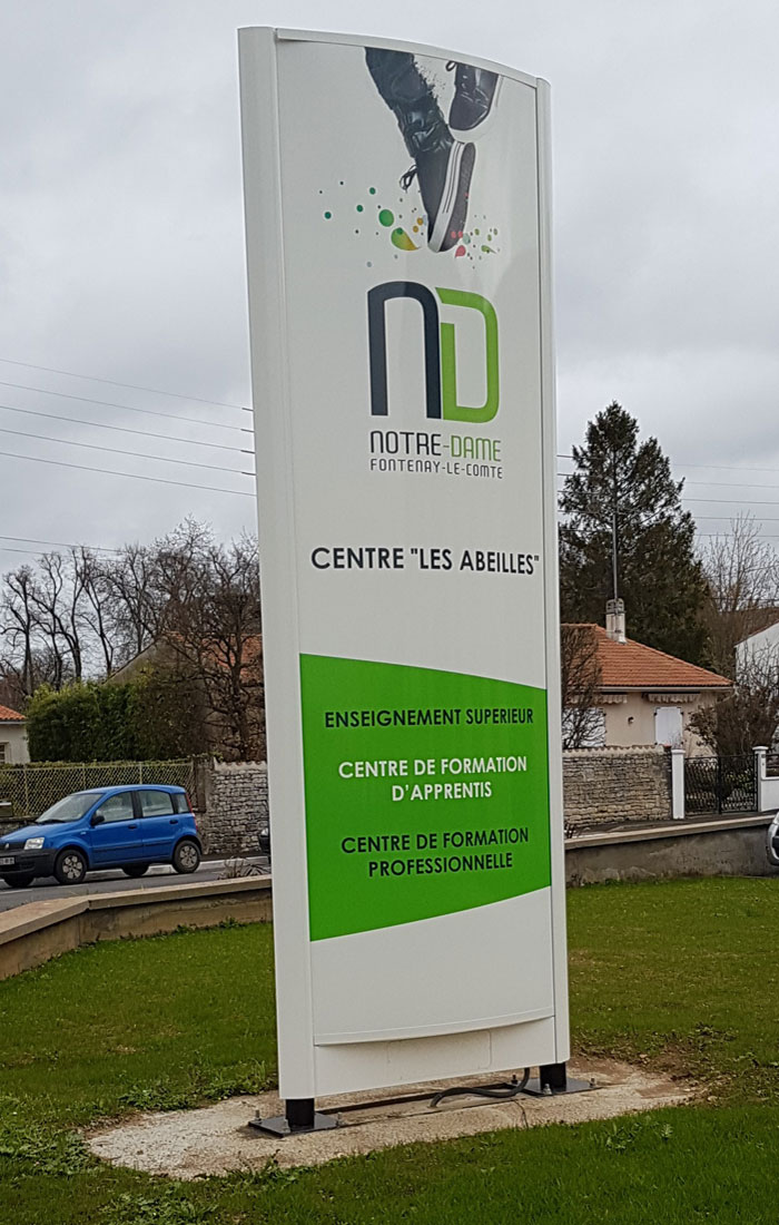 Création panneau publicitaire à La Roche-sur-Yon